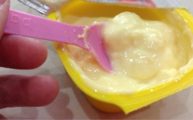 Tại sao v&aacute;ng sữa bị t&aacute;ch nước?