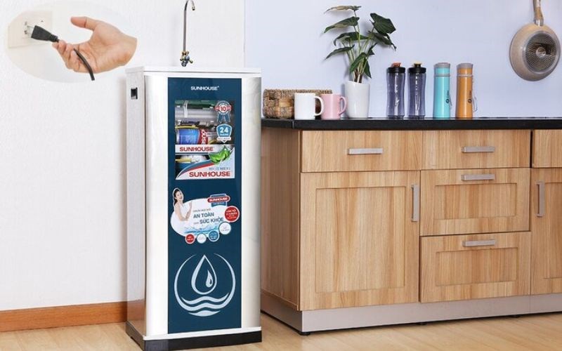 Khi n&agrave;o bạn n&ecirc;n r&uacute;t điện m&aacute;y lọc nước?