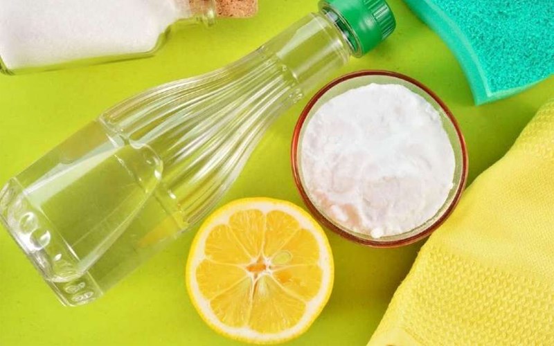 D&ugrave;ng chanh v&agrave; baking soda