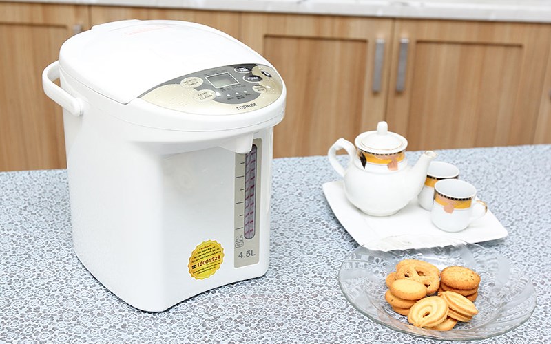 B&igrave;nh thủy điện Toshiba PLK-45SF(WT)VN 4.5 l&iacute;t