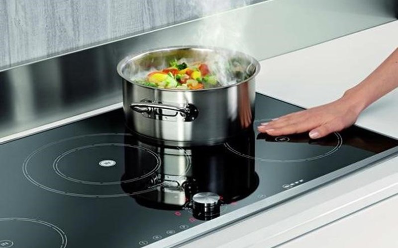 Tính năng chia sẻ công suất có cần thiết với bếp từ không?