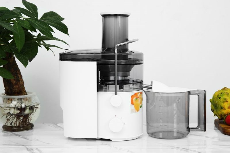 M&aacute;y &eacute;p tr&aacute;i c&acirc;y Panasonic MJ-CB100WRA