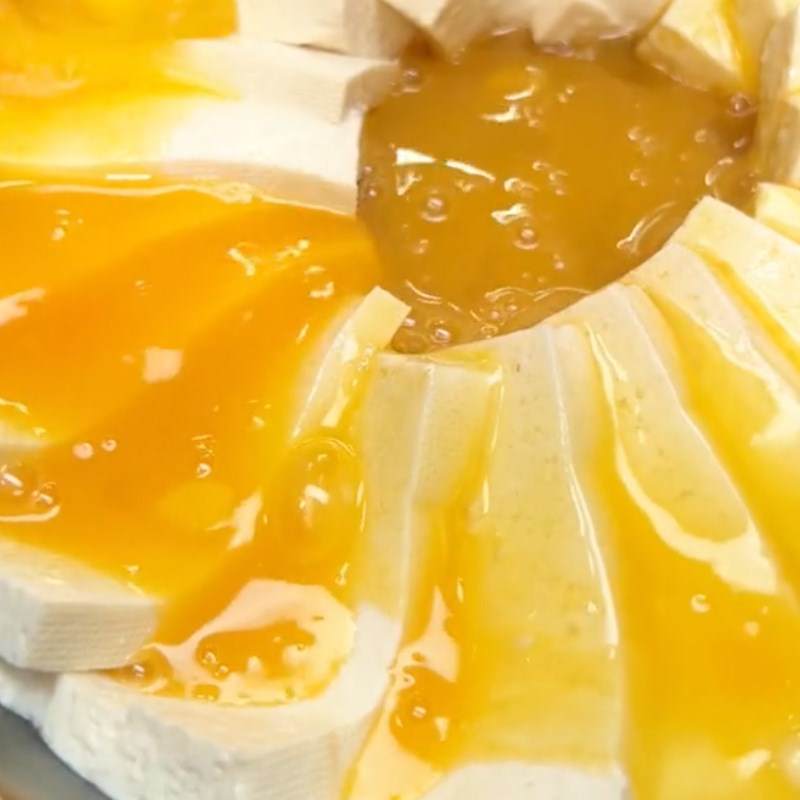 Bước 2 Chế biến Pizza đậu hũ (Công thức được chia sẻ từ Tiktok Vào bếp cùng Điện máy XANH)