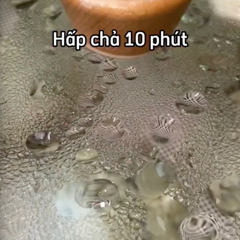 Step 3 Steam the cake Crispy potato shrimp cake (Recipe shared by Tiktok Let's Cook with TasteVN)