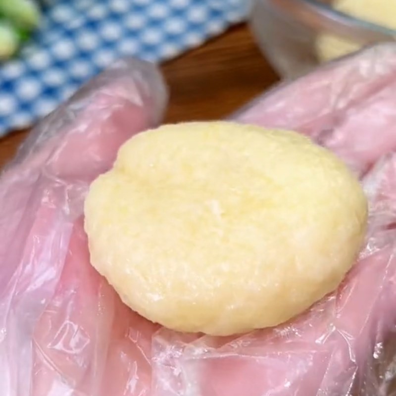 Bước 3 Làm bánh khoai mì Bánh khoai mì phô mai (Công thức được chia sẻ từ Tiktok Vào bếp cùng Điện máy XANH)