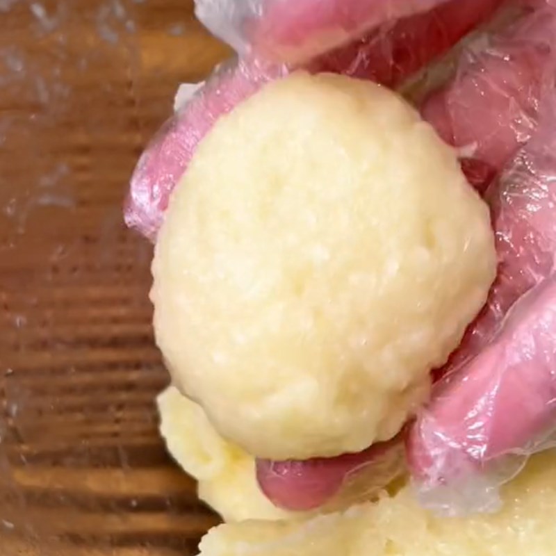 Bước 3 Làm bánh khoai mì Bánh khoai mì phô mai (Công thức được chia sẻ từ Tiktok Vào bếp cùng Điện máy XANH)