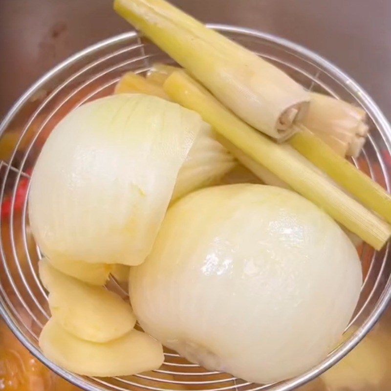 Bước 4 Nấu nước dùng Bánh canh nấm chay (Công thức được chia sẻ bởi Tiktok Bếp chay XANH)