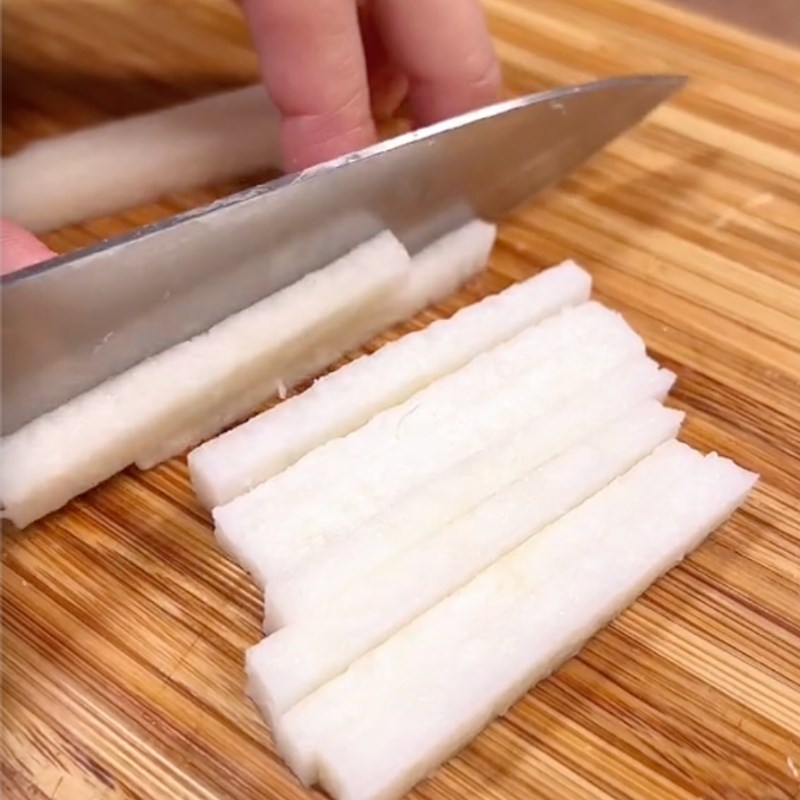 Bước 1 Sơ chế nguyên liệu Sườn chay xào chua ngọt với ớt chuông