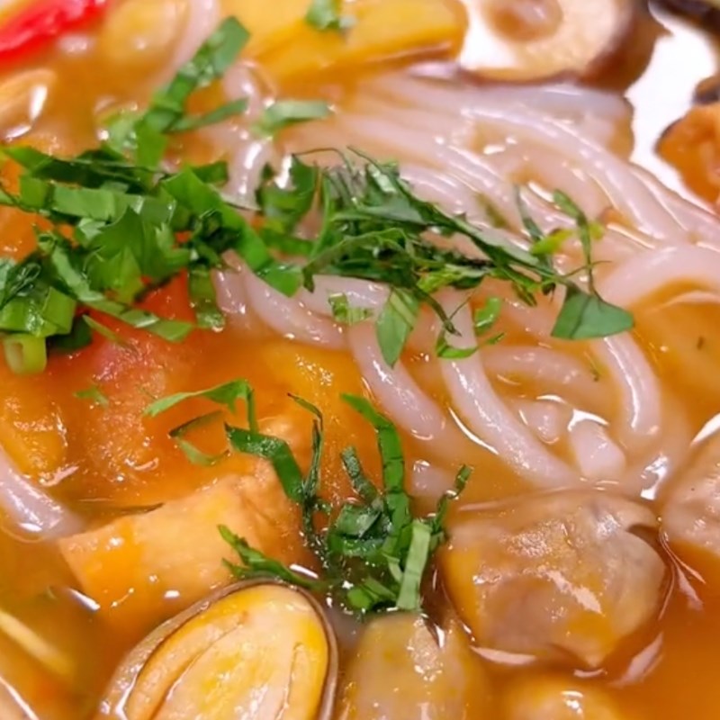 Bước 5 Thành phẩm Bánh canh nấm chay (Công thức được chia sẻ bởi Tiktok Bếp chay XANH)