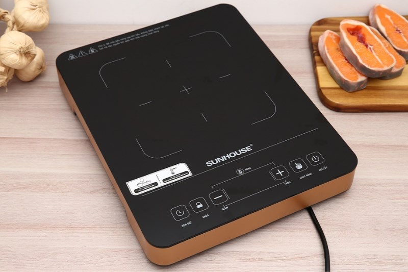 Bếp hồng ngoại Sunhouse SHD 6015(EMC) 