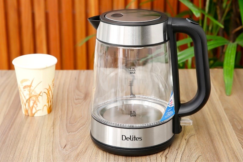 B&igrave;nh đun si&ecirc;u tốc Delites 1.7 l&iacute;t FD-625