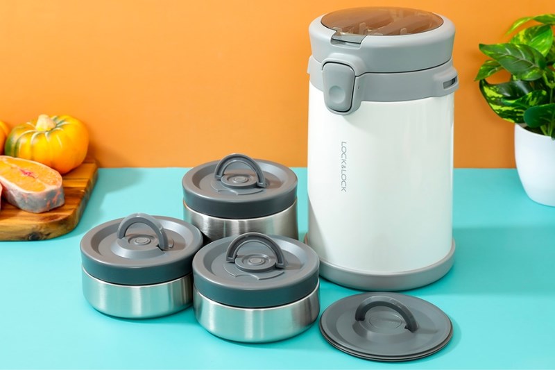 Bộ bình đựng thức ăn giữ nhiệt inox Lock&Lock LHC8039WHT