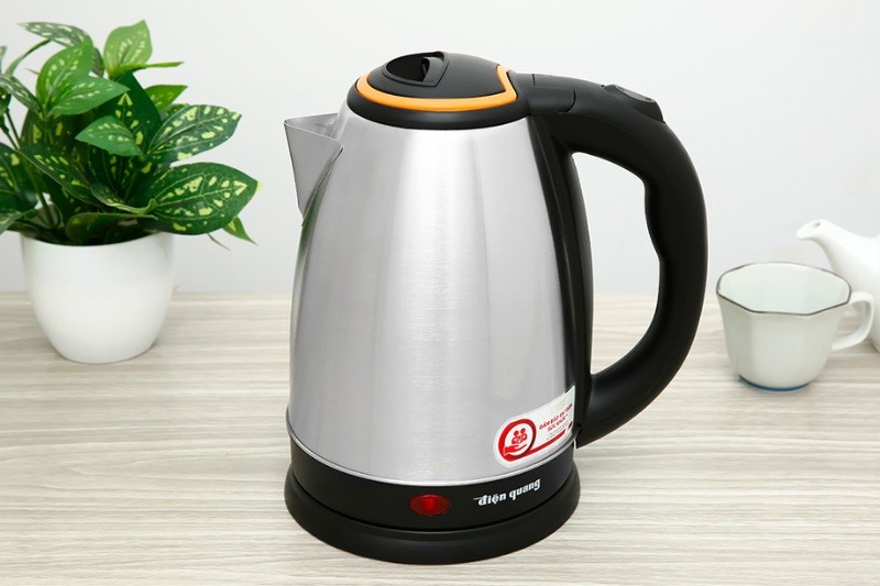 Bình đun siêu tốc Điện Quang 1.8 lít ĐQ EKT06 1518 BL