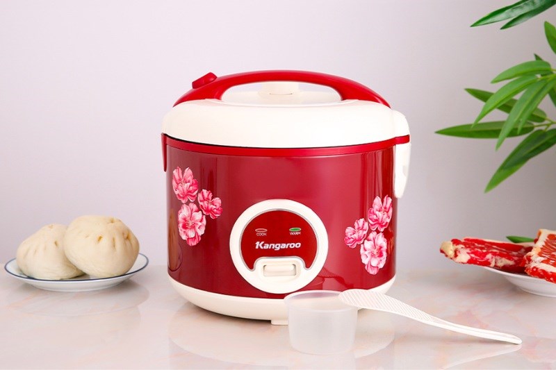 Nồi cơm nắp gài Kangaroo 1.8 lít KG378H