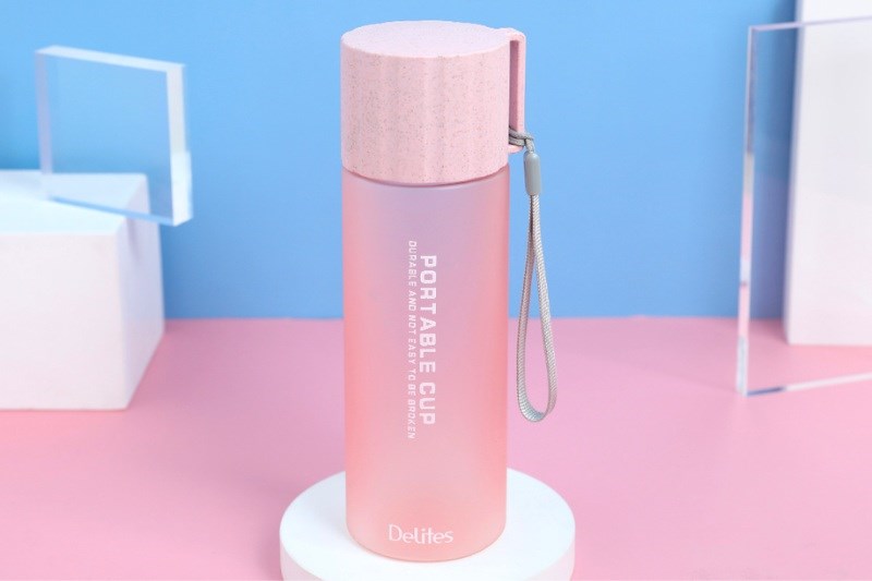 B&igrave;nh đựng nước nhựa 550 ml Delites TH08771