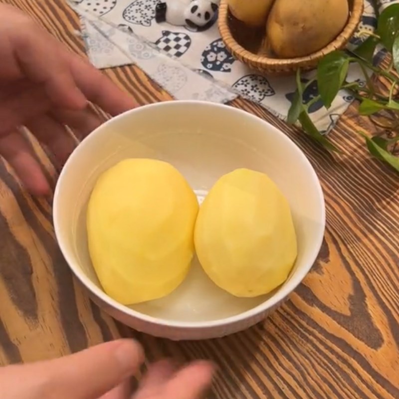 Bước 1 Chuẩn bị nguyên liệu Bánh khoai tây nướng (Công thức được chia sẻ từ Tiktok Vào bếp cùng Điện máy XANH)