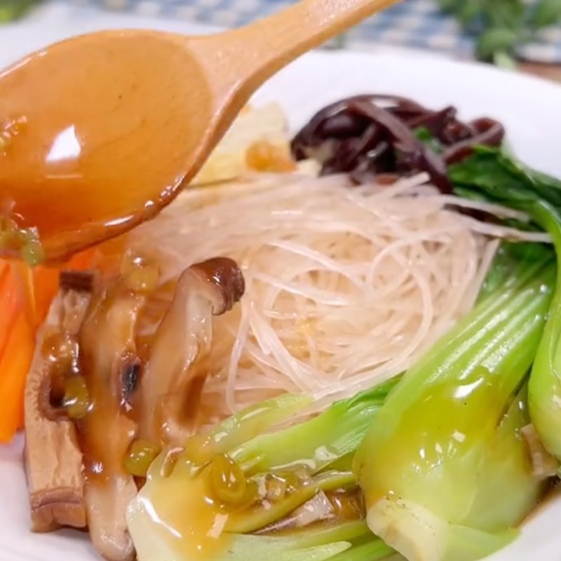 Bước 4 Hấp miến Miến trộn nấm đông cô chay