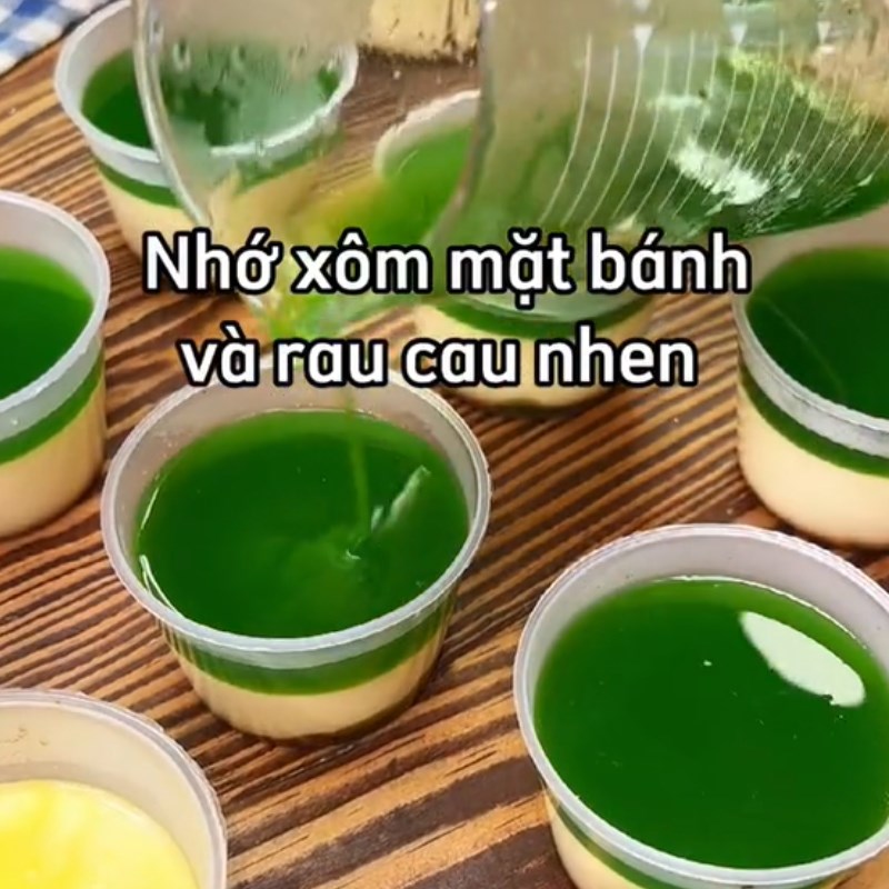 Bước 3 Làm rau câu Rau câu flan (Công thức được chia sẻ từ Tiktok Vào bếp cùng Đà Lạt Tùng Trinh)