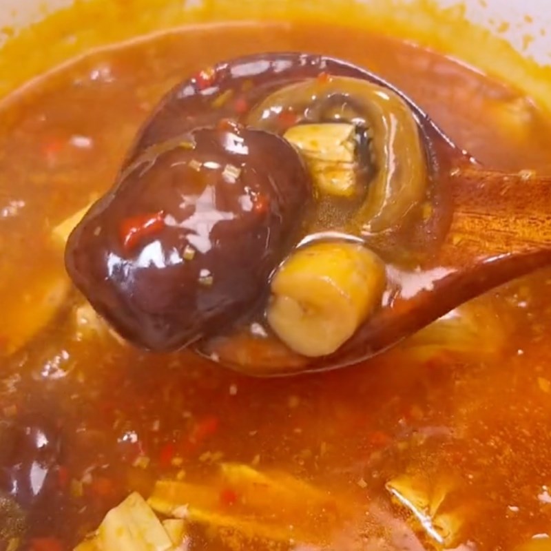 Bước 4 Nấu nước dùng Bún nấm sa tế chay