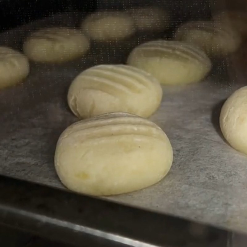 Bước 3 Nướng bánh Bánh khoai tây nướng (Công thức được chia sẻ từ Tiktok Vào bếp cùng Điện máy XANH)