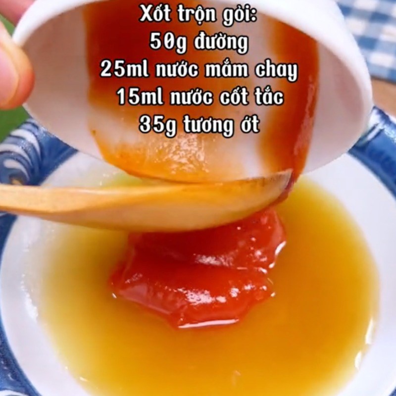 Bước 2 Xốt trộn gỏi Gỏi trái vải chay (Công thức được chia sẻ bởi Tiktok Bếp chay XANH)
