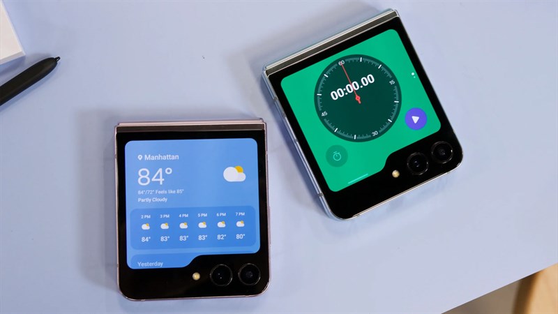 Mình nghĩ rằng Galaxy Z Flip6 FE sẽ được trang bị camera chính 50 MP