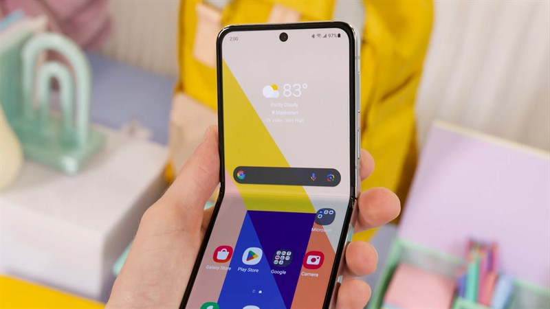 Galaxy Z Flip6 FE được dự đoán sẽ sử dụng chip Snapdragon 8 Gen 2 mạnh mẽ