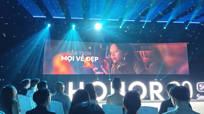 Điểm nhấn của dòng Honor 90 là camera với nhiều tính năng tiên tiến Điểm nhấn của dòng Honor 90 là camera với nhiều tính năng tiên tiến