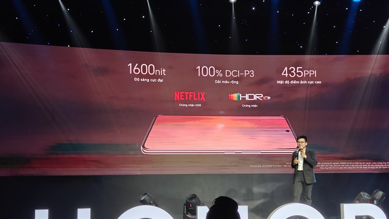 Màn hình cũng là một yếu tố hấp dẫn trên Honor 90 Màn hình cũng là một yếu tố hấp dẫn trên Honor 90
