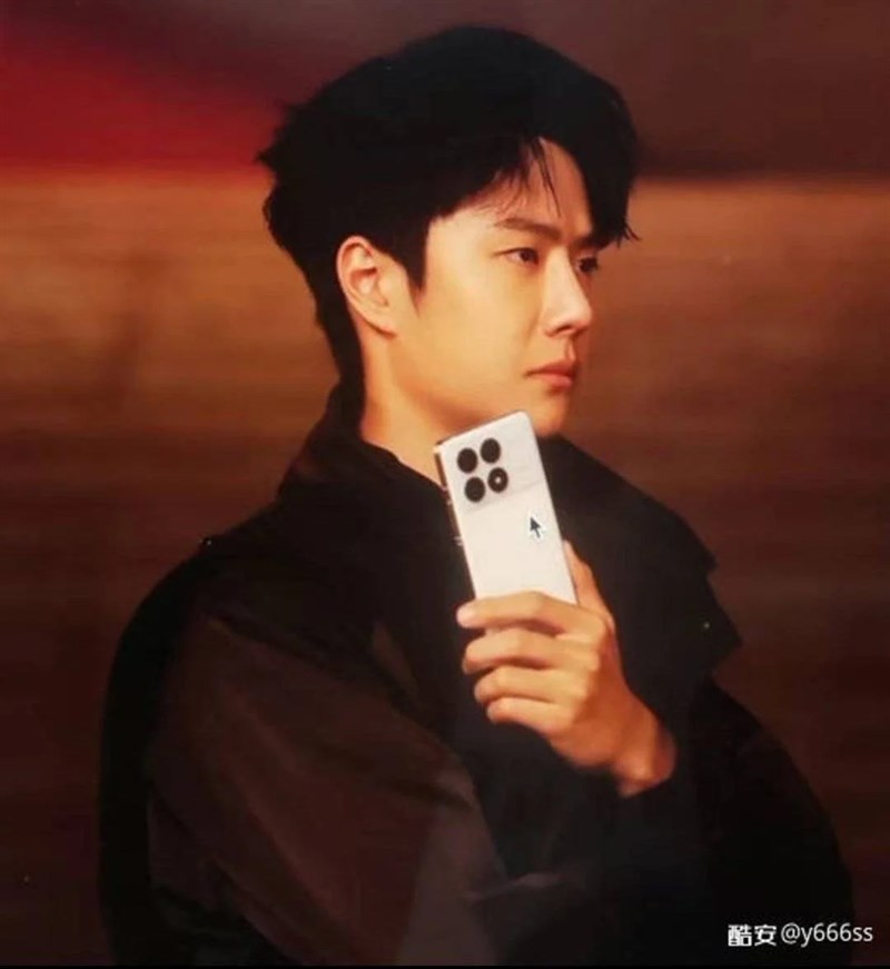 Hình ảnh thực tế của Redmi K70 được đăng tải trên Weibo (Ảnh: Gizmochina) Hình ảnh thực tế của Redmi K70 được đăng tải trên Weibo (Ảnh: Gizmochina)