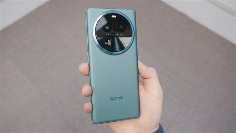 OPPO Find X7 Pro dự kiến sẽ có cụm bốn camera thay vì ba như thế hệ tiền nhiệm OPPO Find X7 Pro dự kiến sẽ có cụm bốn camera thay vì ba như thế hệ tiền nhiệm