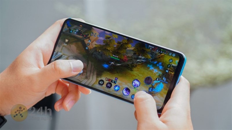 Redmi Note 12 - Smartphone màn hình đẹp giá tầm trung, dưới 6 triệu.