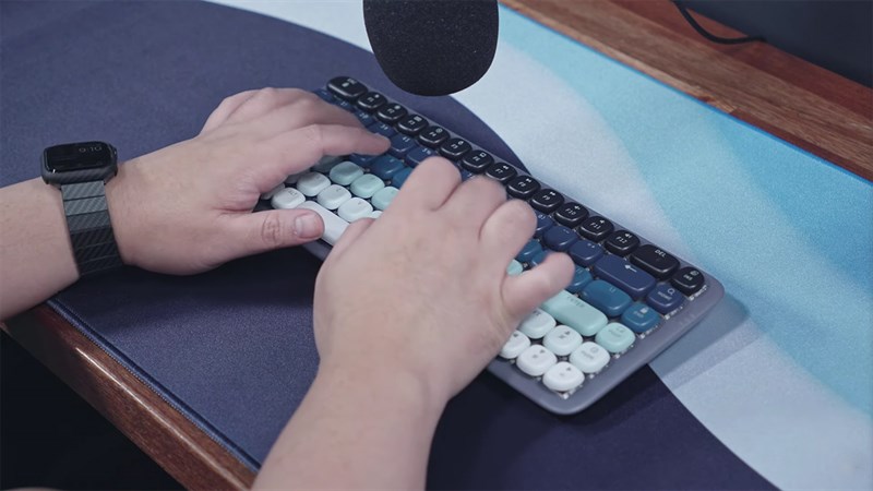 Ugreen KU101 mang lại cảm giác gõ tốt.