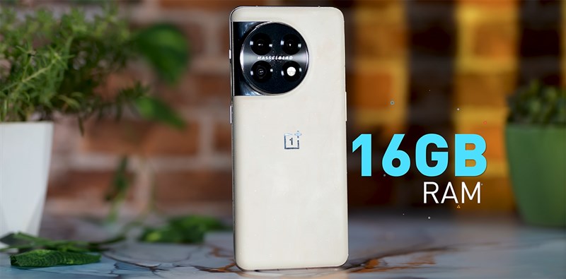 OnePlus 11 Marble Odyssey còn được trang bị dung lượng RAM 16 GB