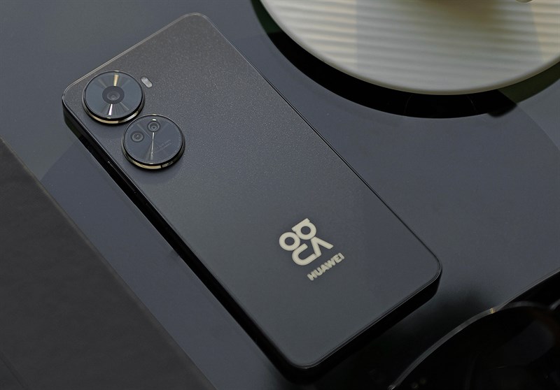 Huawei Nova 11 SE còn được trang bị dung lượng RAM 8 GB