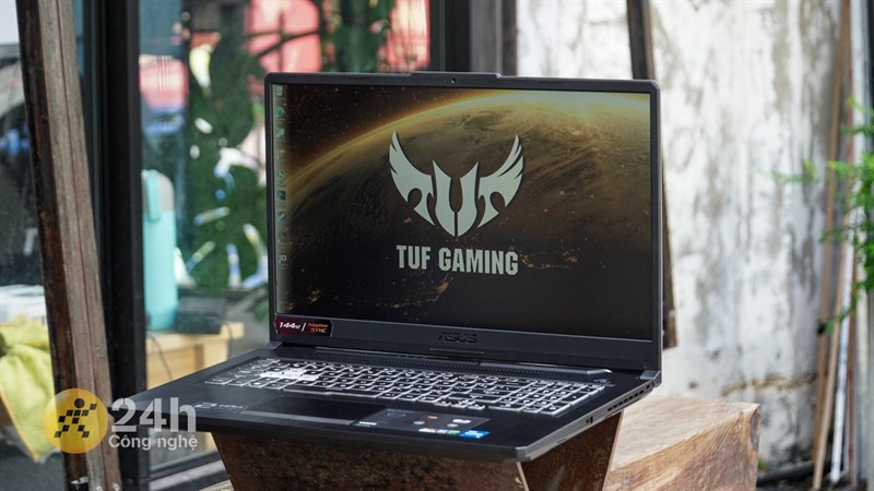 Asus TUF Gaming F17 (HX390W): Laptop Asus đáng mua dịp Black Friday 2023
