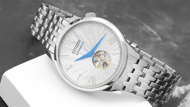 Đồng hồ thời trang Automatic - Sự lựa chọn dành cho số đông người dùng