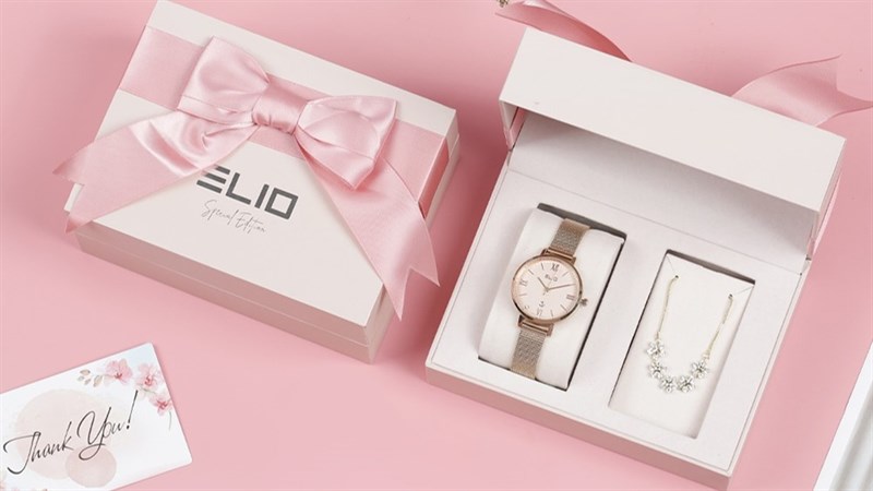 ELIO cũng đang sở hữu set quà tặng bạn gái cực HOT, giá tốt mà được nhiều món quá là thích luôn ELIO cũng đang sở hữu set quà tặng bạn gái cực HOT, giá tốt mà được nhiều món quá là thích luôn