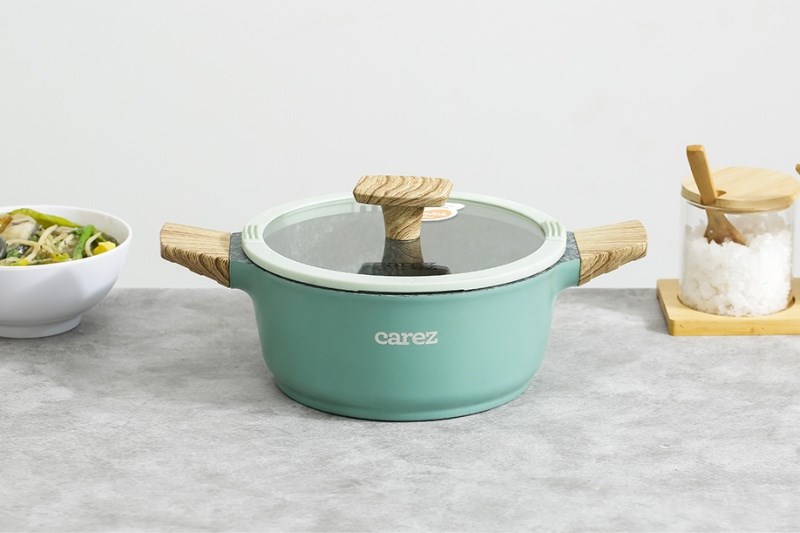 Nồi nh&ocirc;m đ&uacute;c v&acirc;n đ&aacute; nắp k&iacute;nh 20 cm Carez CPC595DI20SN