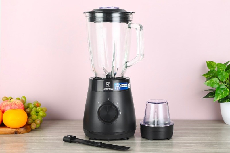 Máy xay sinh tố đa năng Electrolux E3TB1-310K