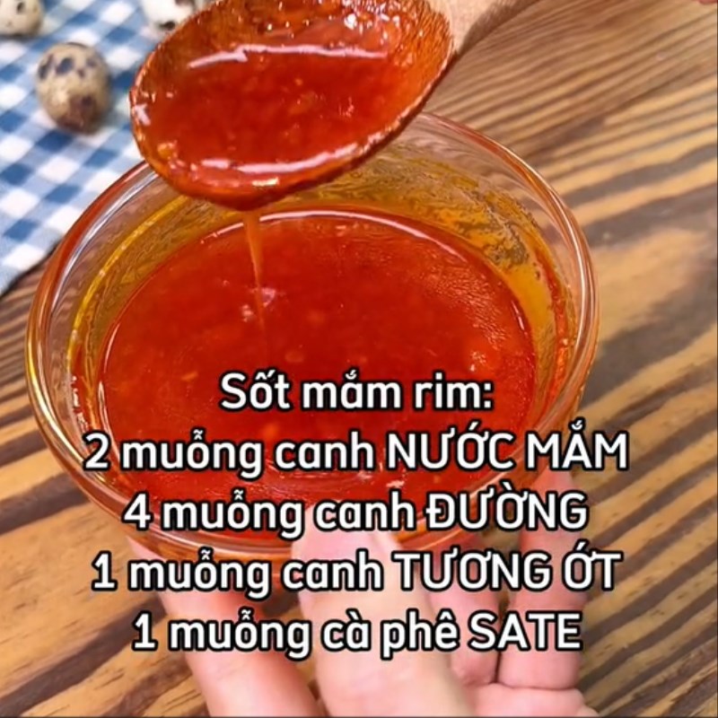 Bước 1 Làm nước sốt Trứng cút chiên nước mắm (Công thức được chia sẻ từ Tiktok vào bếp cùng KitchenAZ)