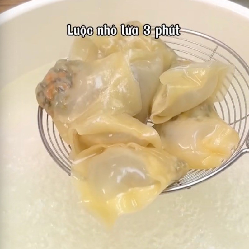 Bước 4 Luộc hoành thánh Hoành thánh hấp chay xốt cay