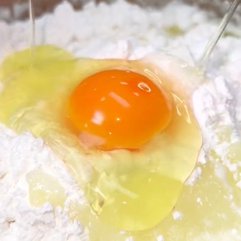 Bước 2 Trộn bột Bánh mochi donut (Công thức được chia sẻ từ Tiktok vào bếp cùng Điện máy XANH)