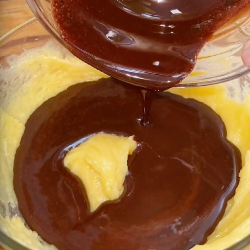 Bước 2 Trộn bột Bánh cacao socola (Công thức được chia sẻ bởi Tiktok Vào bếp cùng Điện máy XANH)