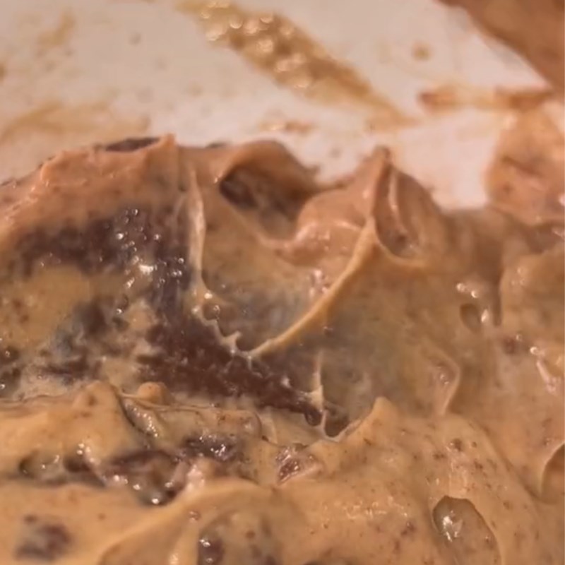 Bước 1 Trộn nhân milo Bánh mì milo (Công thức được chia sẻ từ Tiktok vào bếp cùng Điện máy XANH)