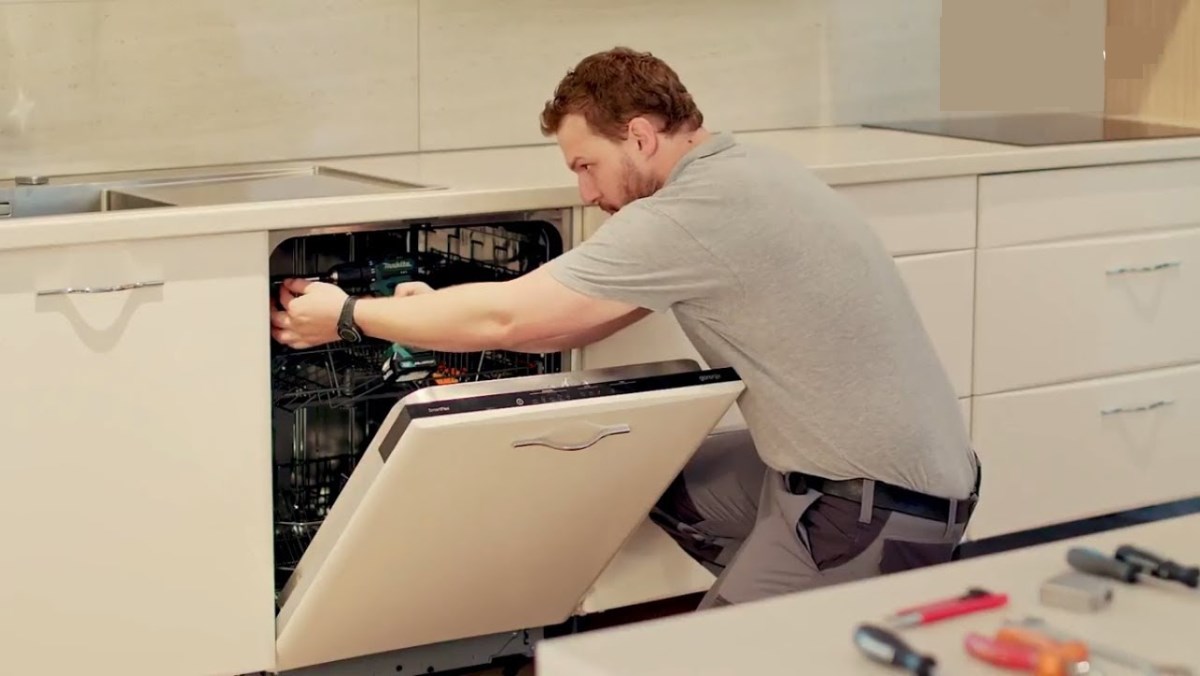 Hướng dẫn cách lắp đặt máy rửa chén Electrolux