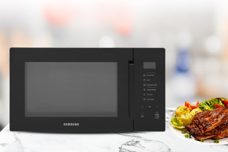 L&ograve; vi s&oacute;ng c&oacute; nướng Samsung MG30T5018CK/SV 30 l&iacute;t 