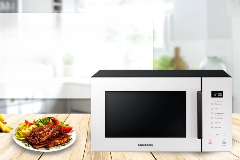 L&ograve; vi s&oacute;ng c&oacute; nướng Samsung MG23T5018CE/SV 23 l&iacute;t 