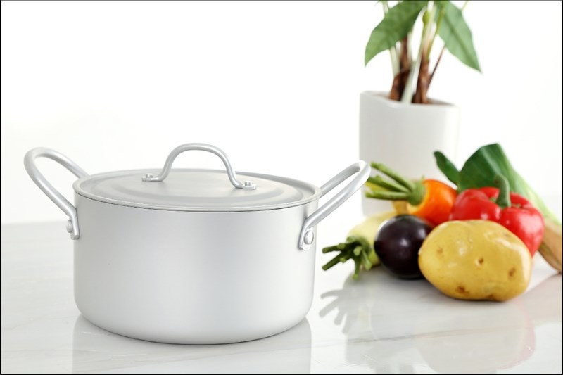 Nồi nh&ocirc;m oxy h&oacute;a mềm nắp nh&ocirc;m 18 cm Supor HT08008-1 