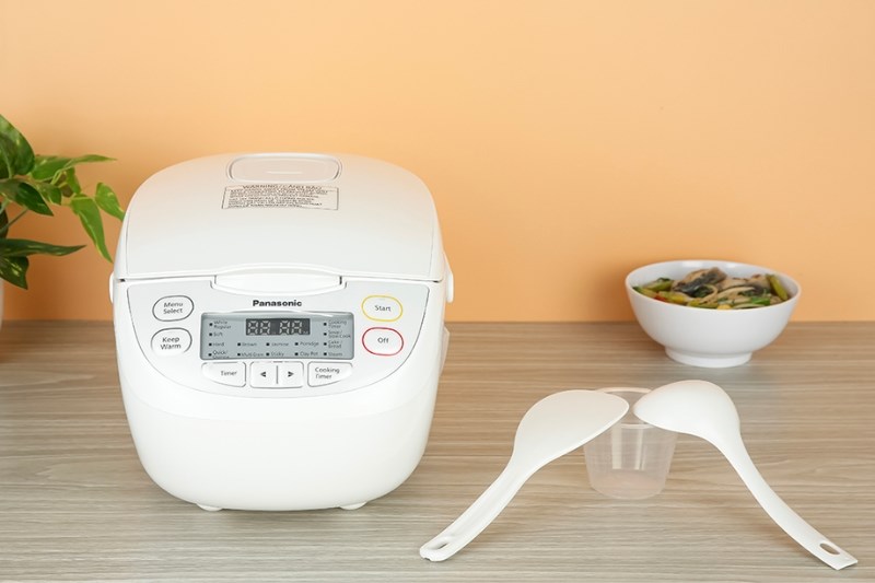 Nồi cơm điện tử Panasonic 1 l&iacute;t SR-CL108WRAM